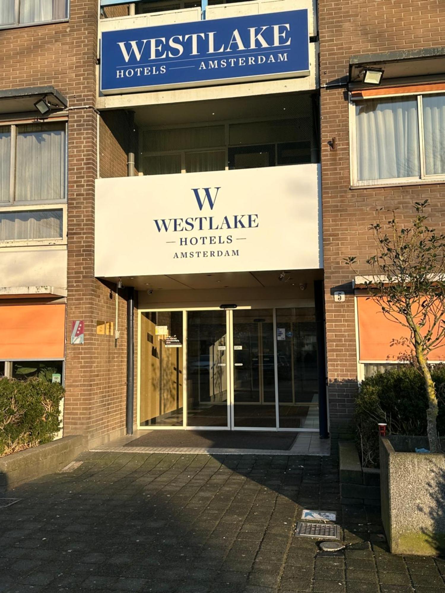 4 Goedkope Hotels Dicht bij het Vodka Museum Amsterdam